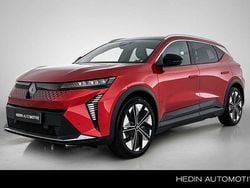 Rood Nieuw 2025 Renault Scenic E-Tech Techno SUV | € 41.950 (Super prijs)