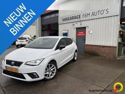 Wit Gebruikt 2022 Seat Ibiza Sport Hatchback | € 24.950 (Iets duurder)