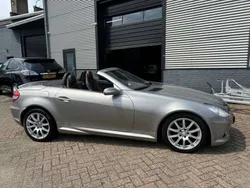 Grijs, metallic lak Gebruikt 2008 Mercedes SLK200 AMG Cabriolet | € 9.900 (Iets duurder)
