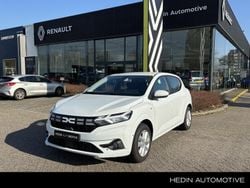 Wit Gebruikt 2024 Dacia Sandero Expression Hatchback | € 17.245 (Goede deal)