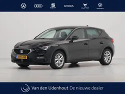 Zwart Gebruikt 2024 Seat Leon Business Hatchback | € 23.940 (Eerlijke prijs)