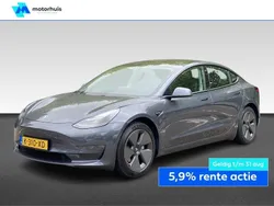 Grijs Gebruikt 2021 Tesla Model 3 Long Range Sedan | € 26.925 (Eerlijke prijs)
