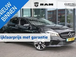 Zwart Gebruikt 2017 Mercedes A160 Business Hatchback | € 19.645 (Eerlijke prijs)