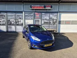 Blauw Gebruikt 2014 Ford Fiesta Titanium Hatchback | € 6.450 (Iets duurder)
