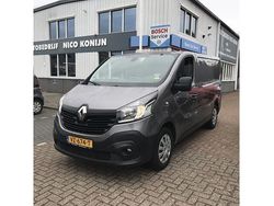 Grijs Gebruikt 2016 Renault Trafic Van | € 10.950 (Goede deal)