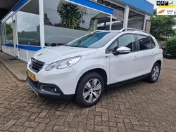 Wit Gebruikt 2015 Peugeot 2008 Style SUV | € 6.750 (Eerlijke prijs)