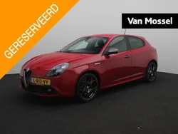 Rood Gebruikt 2018 Alfa Romeo Giulietta Super Hatchback | € 16.795 (Goede deal)