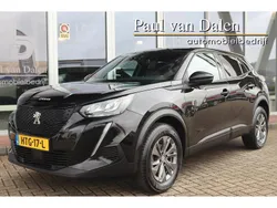 Zwart Gebruikt 2023 Peugeot 2008 Active SUV | € 21.900 (Goede deal)