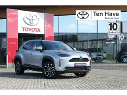 Grijs Gebruikt 2024 Toyota Yaris Cross SUV | € 30.400 (Eerlijke prijs)