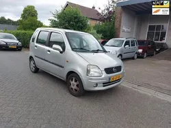 Grijs Gebruikt 2001 Opel Agila Elegance Hatchback | € 599 (Goede deal)