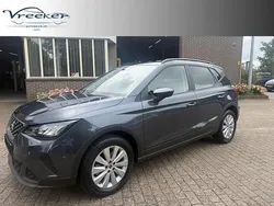 Grijs Gebruikt 2023 Seat Arona FR SUV | € 19.895 (Eerlijke prijs)