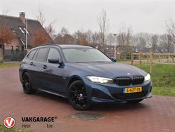 Blauw Gebruikt 2023 BMW 330e Stationwagen | € 31.490 (Super prijs)