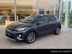 Grijs Gebruikt 2020 Kia Stonic SUV | € 17.945 (Eerlijke prijs)