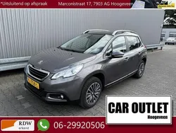 Grijs Gebruikt 2015 Peugeot 2008 Style SUV | € 6.250 (Super prijs)