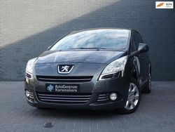 Grijs (metallic) Gebruikt 2012 Peugeot 5008 Active MPV | € 4.950 (Eerlijke prijs)