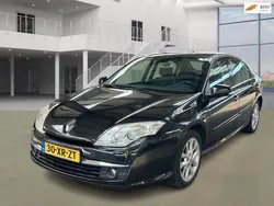 Zwart Gebruikt 2007 Renault Laguna III Dynamique Hatchback | € 2.450 (Eerlijke prijs)
