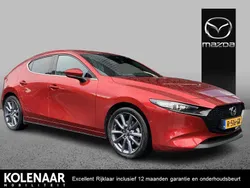 Rood Gebruikt 2022 Mazda 3 Luxury Hatchback | € 23.895 (Eerlijke prijs)