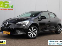 Sterzwart gne Gebruikt 2022 Renault Clio V Equilibre Hatchback | € 12.900 (Eerlijke prijs)