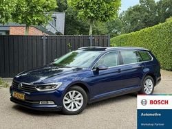 Blauw Gebruikt 2019 VW Passat Comfortline Stationwagen | € 15.490 (Eerlijke prijs)