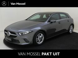 Grijs Gebruikt 2019 Mercedes A180 Business Hatchback | € 22.945 (Eerlijke prijs)