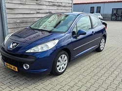 Blauw Gebruikt 2006 Peugeot 207 Hatchback | € 2.250 (Eerlijke prijs)