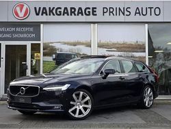 Blauw Gebruikt 2017 Volvo V90 Momentum Stationwagen | € 18.995 (Eerlijke prijs)