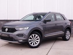 Grijs (metallic) Gebruikt 2020 VW T-Roc Sport SUV | € 22.900 (Eerlijke prijs)