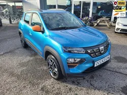 Blauw Gebruikt 2021 Dacia Spring Comfort Plus Hatchback | € 15.750
