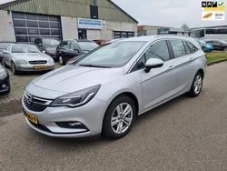 Grijs Gebruikt 2018 Opel Astra Business Stationwagen | € 5.500