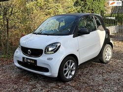 Wit Gebruikt 2016 Smart ForTwo Coupé Pure Hatchback | € 5.750 (Eerlijke prijs)