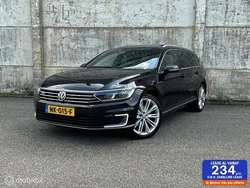 Zwart Gebruikt 2015 VW Passat GTE Stationwagen | € 13.950 (Eerlijke prijs)