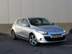 Grijs Gebruikt 2009 Renault Mégane III Business Hatchback | € 2.450