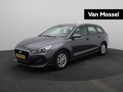 Micron gray (z3g) Gebruikt 2019 Hyundai i30 Comfort Stationwagen | € 15.940 (Eerlijke prijs)