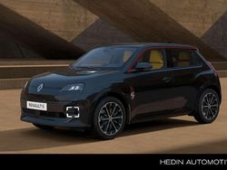 Zwart Nieuw 2025 Renault R5 Iconic Hatchback | € 31.620 (Eerlijke prijs)