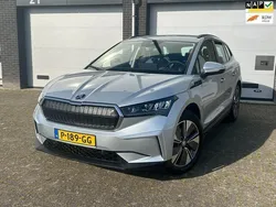 Grijs Gebruikt 2022 Skoda Enyaq iV SUV | € 26.450 (Goede deal)