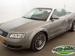 Grijs Gebruikt 2003 Audi A4 Cabriolet Cabriolet | € 1.100
