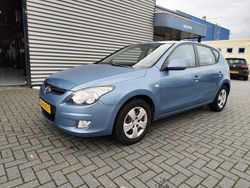 Blauw Gebruikt 2010 Hyundai i30 Dynamiq Hatchback | € 2.750 (Goede deal)