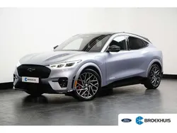 Grijs Gebruikt 2022 Ford Mustang Mach-E GT SUV | € 42.900 (Eerlijke prijs)