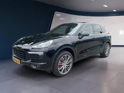 Zwart Gebruikt 2015 Porsche Cayenne SUV | € 34.950 (Eerlijke prijs)