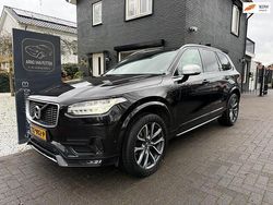 Zwart (metallic) Gebruikt 2016 Volvo XC90 R-Design SUV | € 25.900 (Eerlijke prijs)