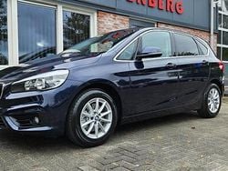 Blauw Gebruikt 2015 BMW 218 Executive Stationwagen | € 9.950 (Goede deal)