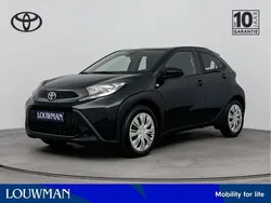 Zwart Nieuw 2025 Toyota Aygo Business Edition Hatchback | € 19.900 (Eerlijke prijs)