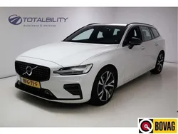 Wit Gebruikt 2021 Volvo V60 R-Design Stationwagen | € 32.950 (Goede deal)