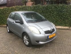 Grijs Gebruikt 2008 Toyota Yaris Hatchback | € 4.350 (Eerlijke prijs)