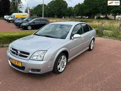Grijs Gebruikt 2003 Opel Vectra GTS Elegance Hatchback | € 1.699 (Eerlijke prijs)