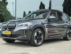 Grijs, metallic lak Gebruikt 2021 BMW iX3 Executive SUV | € 33.750 (Goede deal)
