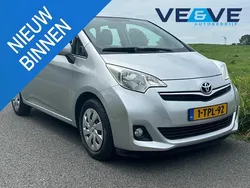 Grijs Gebruikt 2012 Toyota Verso-S Comfort MPV | € 6.995 (Goede deal)