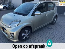 Grijs Gebruikt 2009 Daihatsu Sirion Hatchback | € 3.850 (Goede deal)