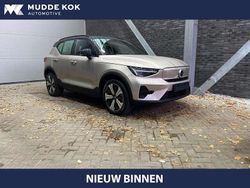 Bruin Gebruikt 2022 Volvo XC40 Core SUV | € 29.900 (Super prijs)