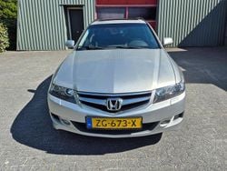 Grijs (metallic) Gebruikt 2006 Honda Accord Executive Stationwagen | € 2.950